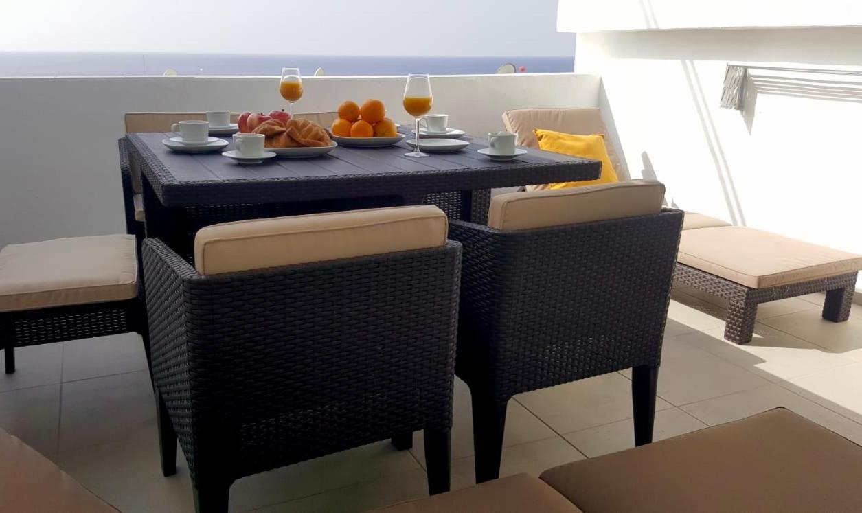 Appartement Vivienda Tauro à Puerto del Carmen  Extérieur photo