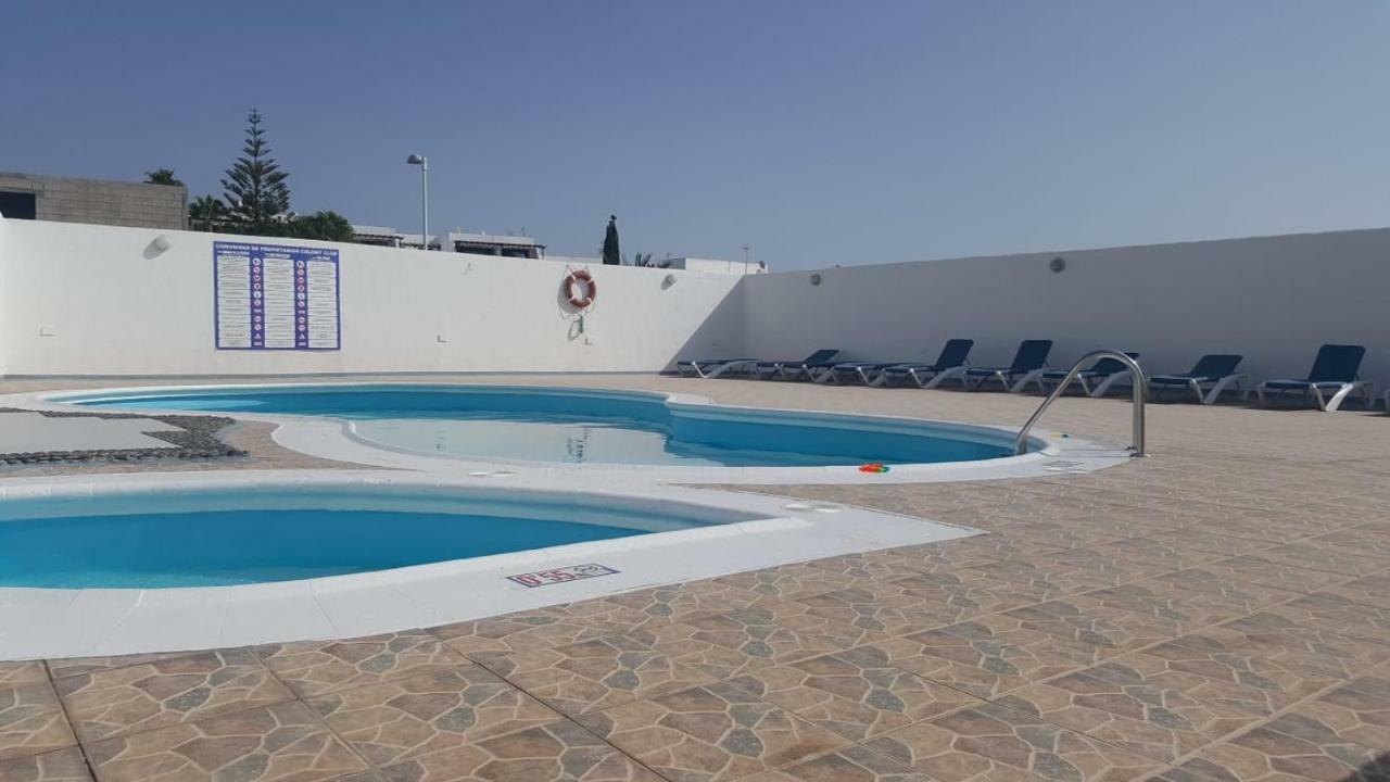 Appartement Vivienda Tauro à Puerto del Carmen  Extérieur photo